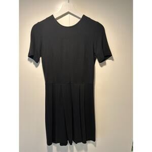 Ann Taylor LOFT Petites Black Short Sleeve Pleated Dress Exposed Zip Size 0P